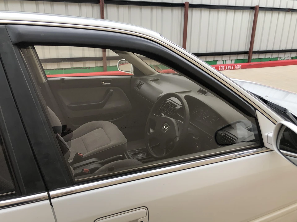 1992 Honda Accord 4th Gen - Image 28 of 31