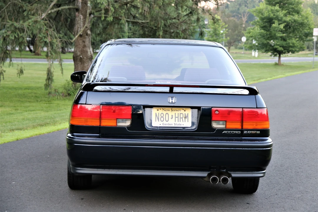 1992 Honda Accord 4th Gen - Image 25 of 31