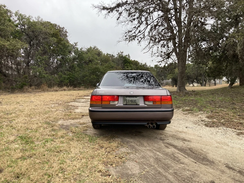 1992 Honda Accord 4th Gen - Image 10 of 31