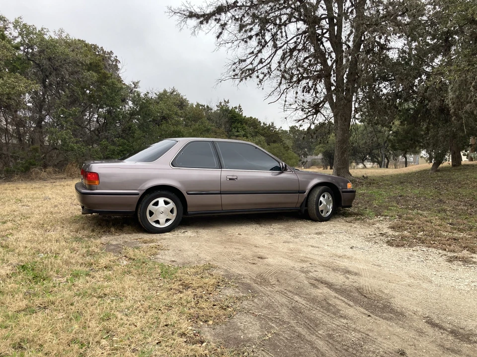 1992 Honda Accord 4th Gen - Image 13 of 31