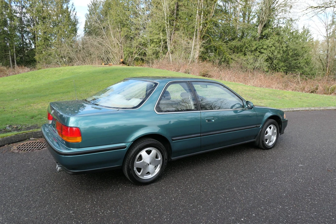 1992 Honda Accord 4th Gen - Image 21 of 31