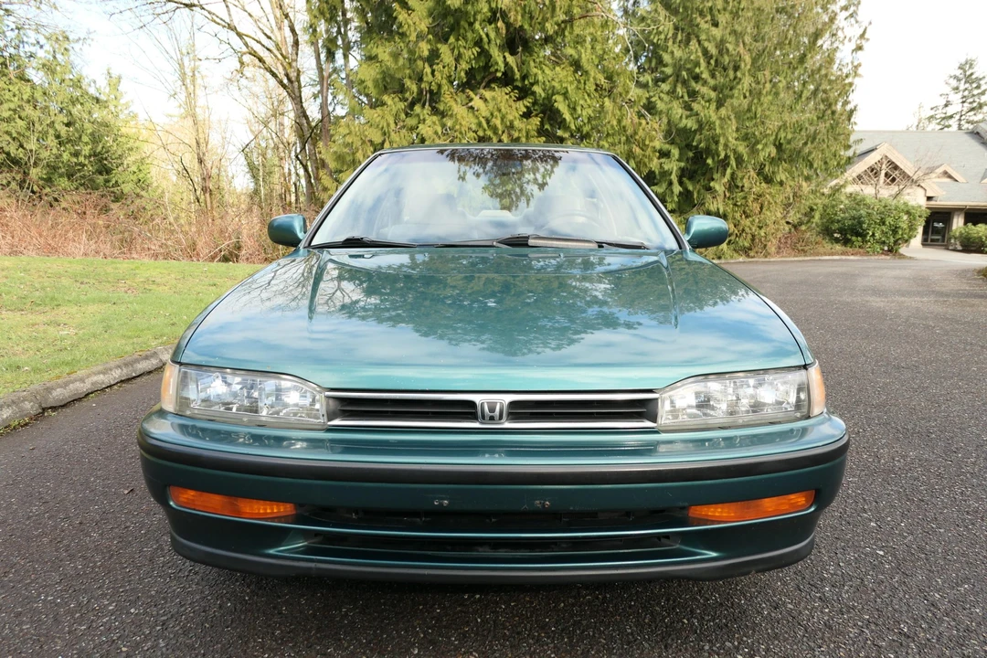 1992 Honda Accord 4th Gen - Image 12 of 31