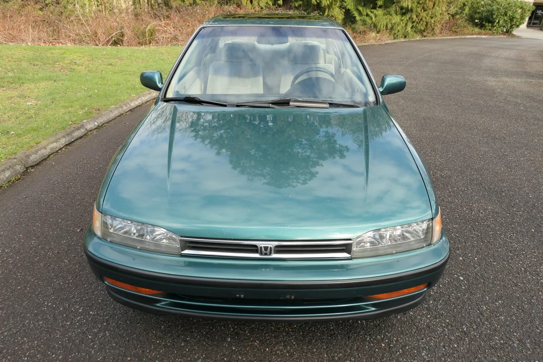 1992 Honda Accord 4th Gen - Image 9 of 31
