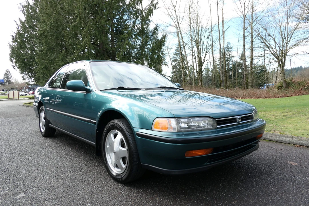 1992 Honda Accord 4th Gen - Image 14 of 31