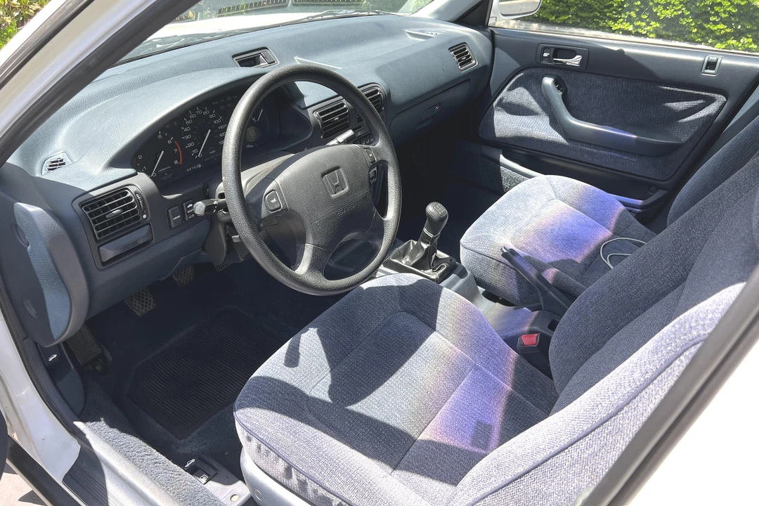 1992 Honda Accord 4th Gen - Image 29 of 31