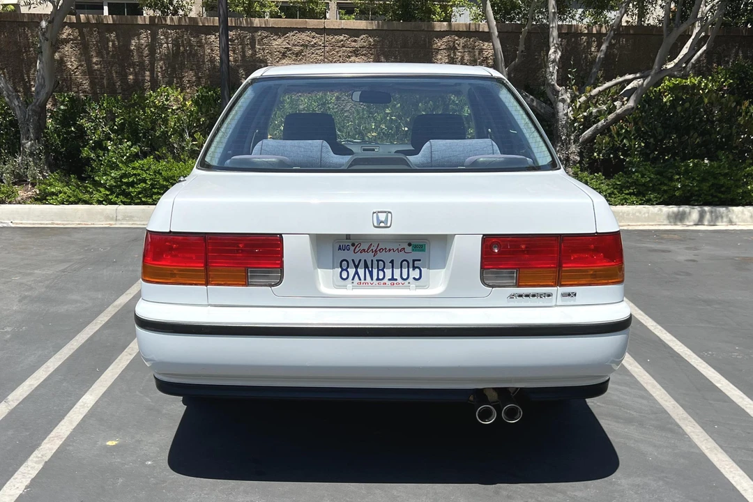 1992 Honda Accord 4th Gen - Image 5 of 31