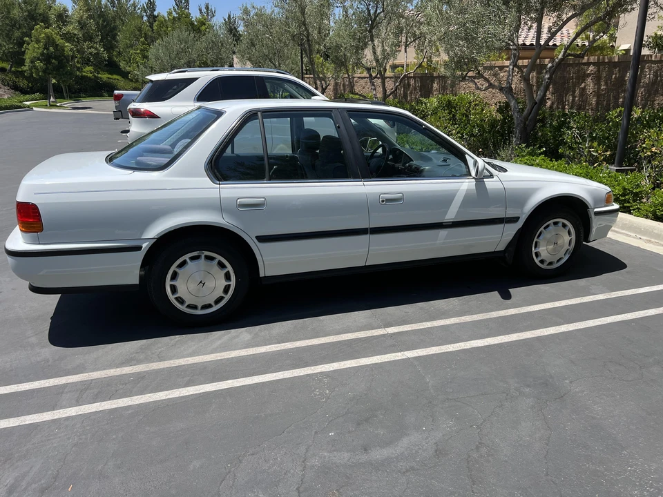 1992 Honda Accord 4th Gen - Image 10 of 31