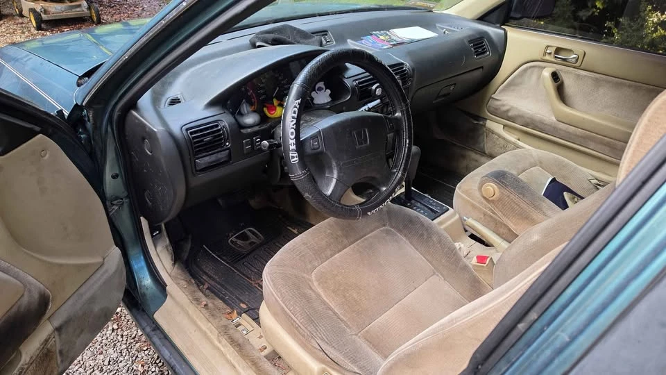 1992 Honda Accord 4th Gen - Image 7 of 10