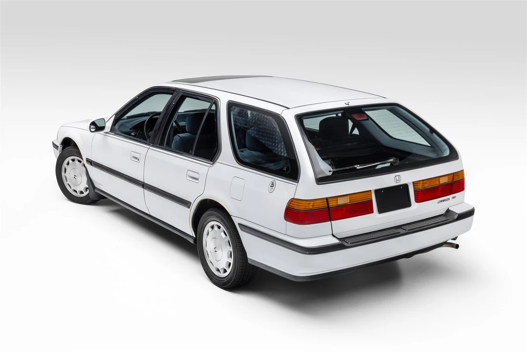 1992 Honda Accord 4th Gen - Image 10 of 31