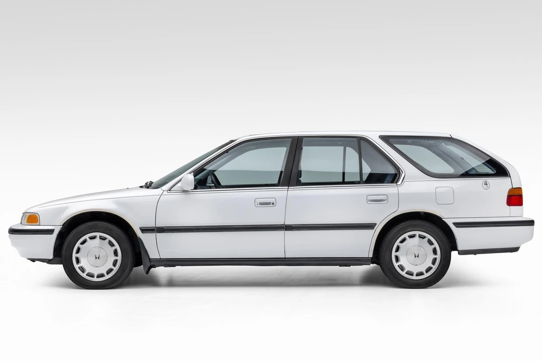 1992 Honda Accord 4th Gen - Image 3 of 31