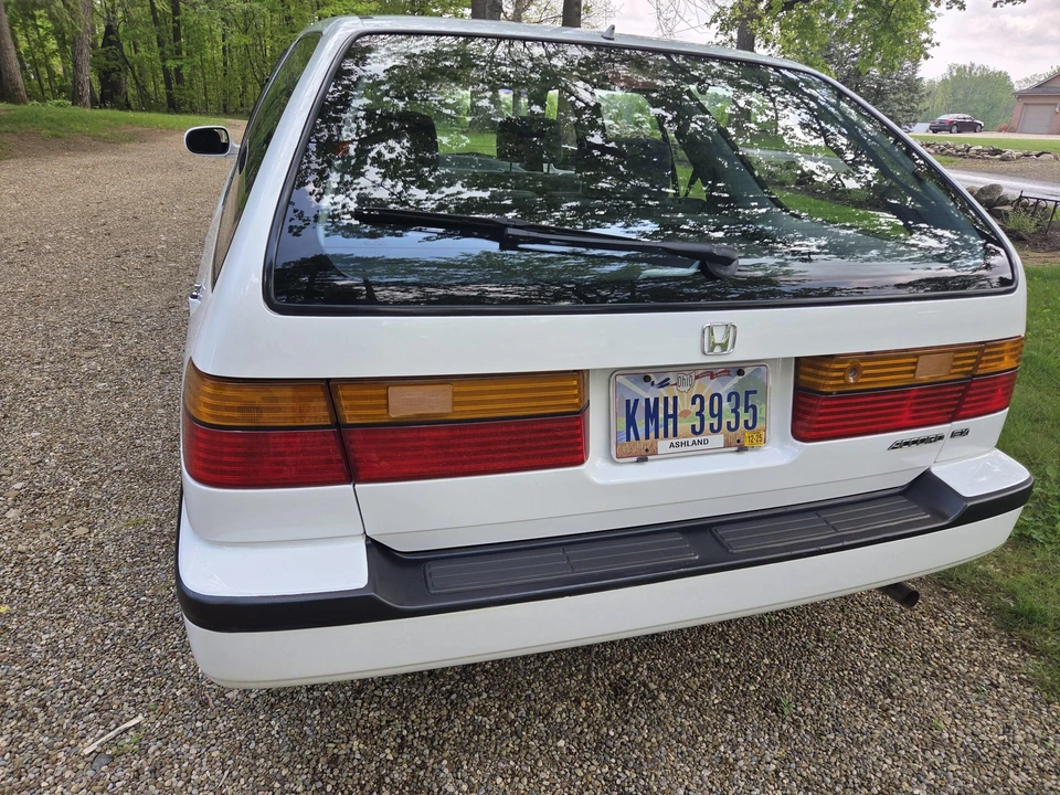 1992 Honda Accord 4th Gen - Image 19 of 31
