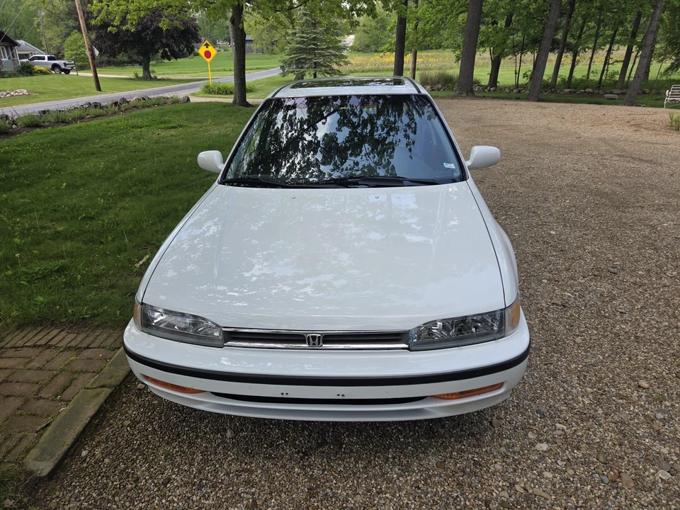 1992 Honda Accord 4th Gen - Image 7 of 31