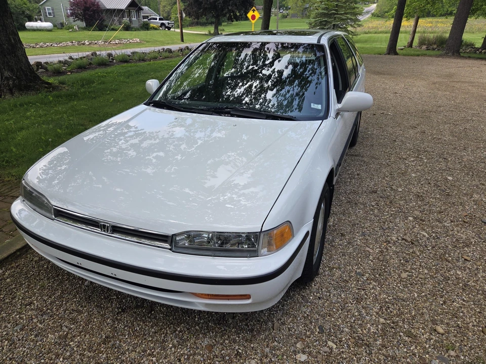 1992 Honda Accord 4th Gen - Image 5 of 31