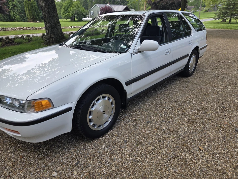 1992 Honda Accord 4th Gen - Image 30 of 31