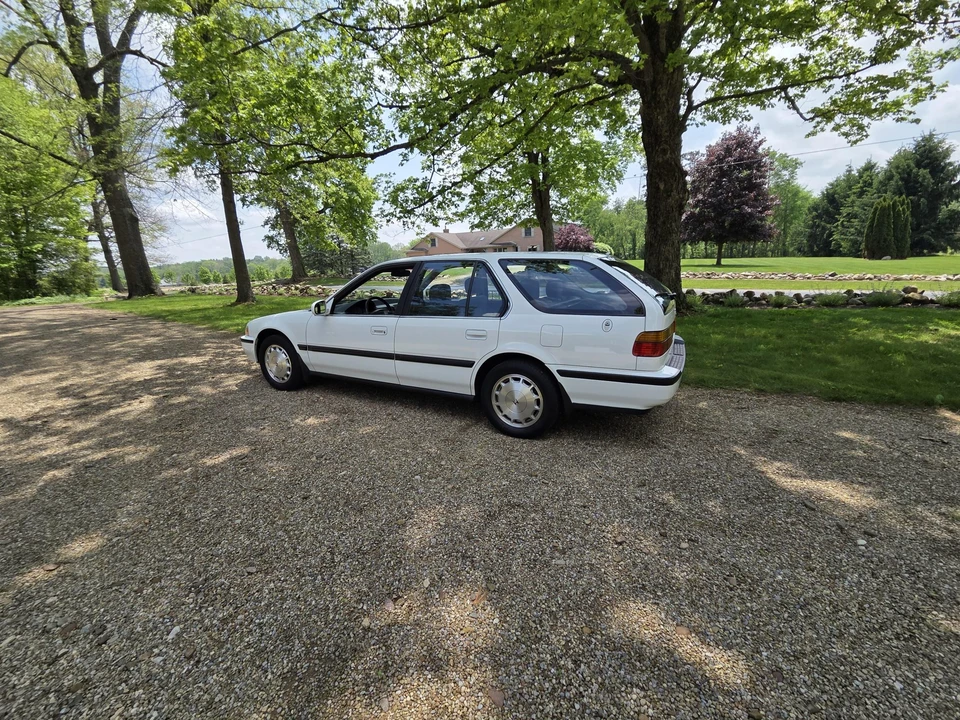 1992 Honda Accord 4th Gen - Image 24 of 31