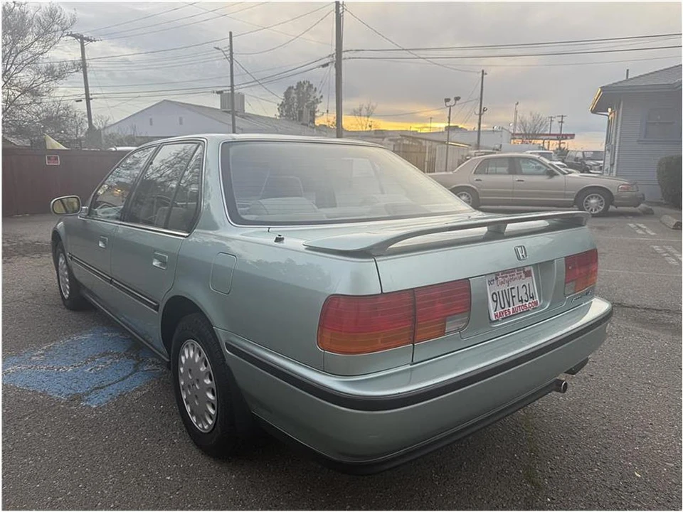 1992 Honda Accord 4th Gen - Image 4 of 13