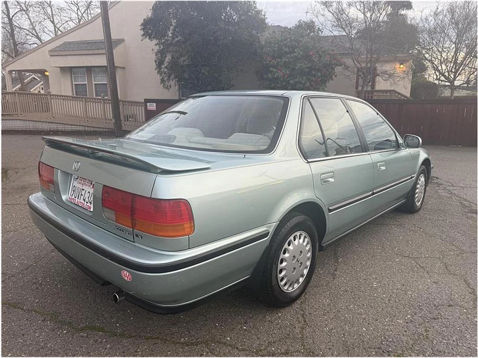 1992 Honda Accord 4th Gen - Image 6 of 13