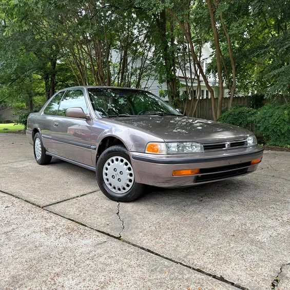 1992 Honda Accord 4th Gen - Image 1 of 1