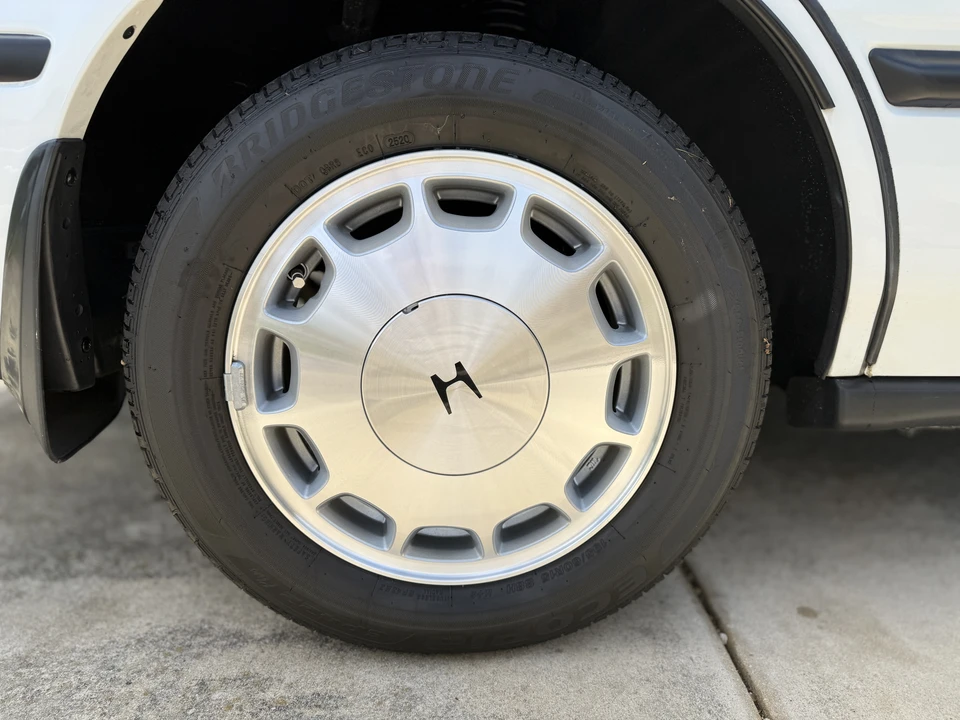 1992 Honda Accord 4th Gen - Image 17 of 31