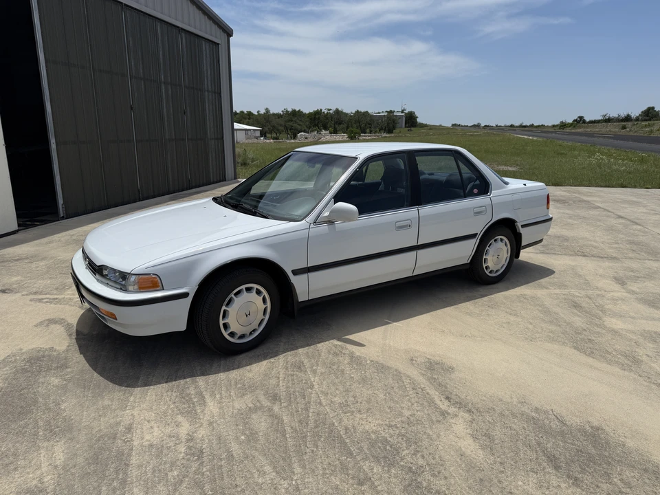 1992 Honda Accord 4th Gen - Image 2 of 31