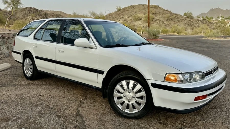 1992 Honda Accord 4th Gen - Image 6 of 20