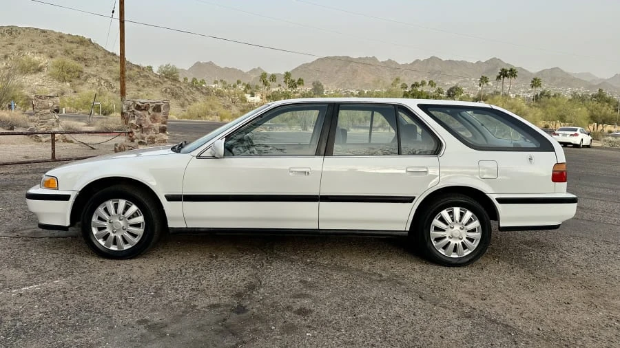 1992 Honda Accord 4th Gen - Image 2 of 20