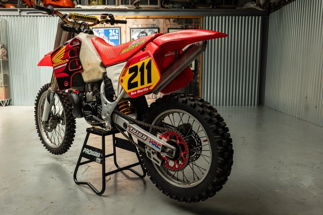 1992 Honda CR - Image 8 of 30