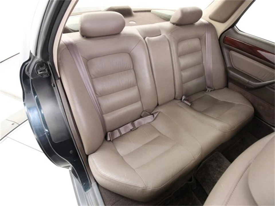 1992 Honda Inspire 1st Gen - Image 18 of 31