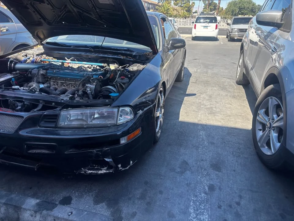 1992 Honda Prelude 4th Gen - Image 2 of 3