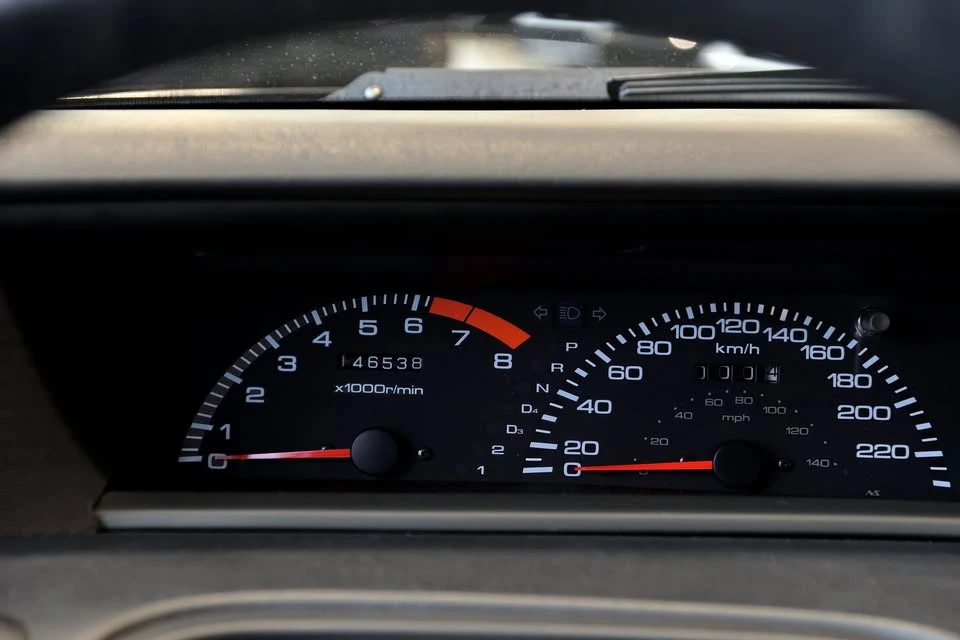 1992 Honda Prelude 4th Gen - Image 12 of 17