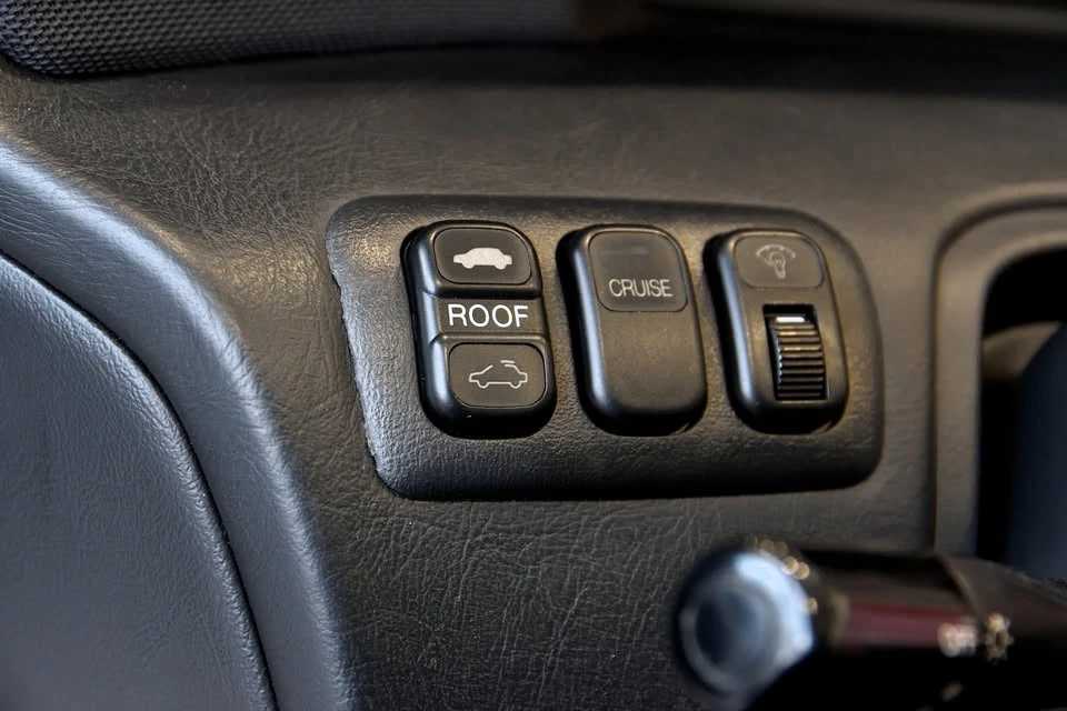1992 Honda Prelude 4th Gen - Image 15 of 17
