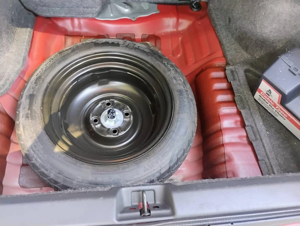 1992 Honda Prelude 4th Gen - Image 6 of 14