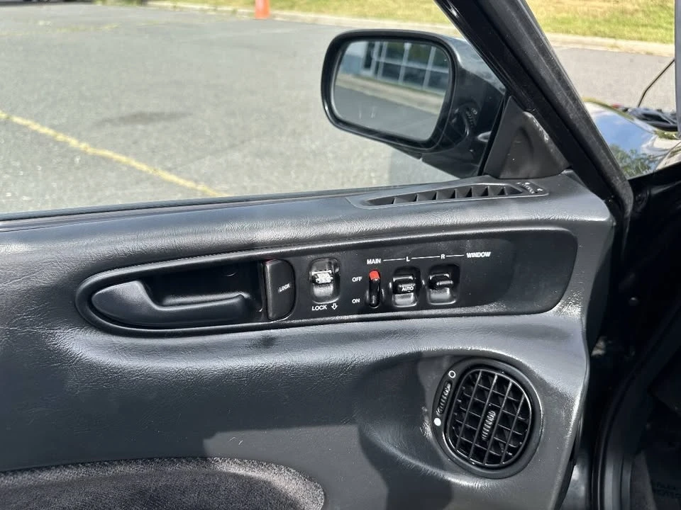 1992 Honda Prelude 4th Gen - Image 16 of 20
