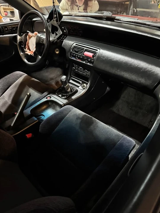 1992 Honda Prelude 4th Gen - Image 7 of 8