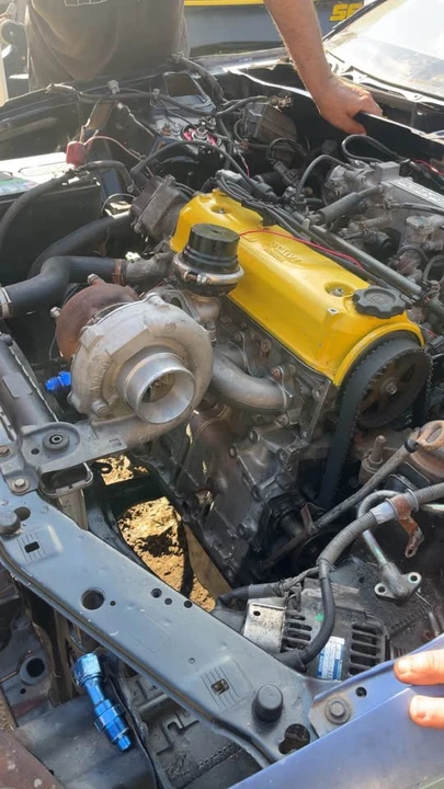 1992 Honda Prelude 4th Gen - Image 2 of 4