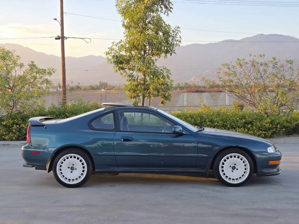 1992 Honda Prelude 4th Gen - Image 2 of 18