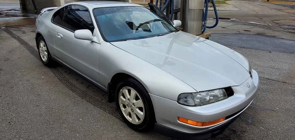 1992 Honda Prelude 3rd Gen - Image 2 of 8