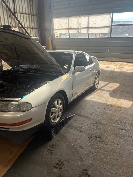 1992 Honda Prelude 4th Gen - Image 7 of 8