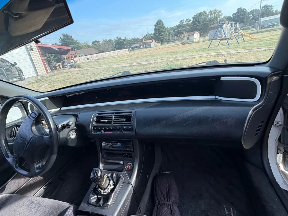 1992 Honda Prelude 4th Gen - Image 9 of 13