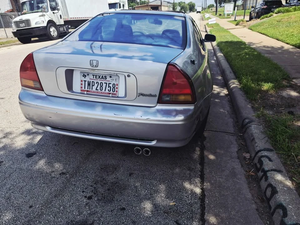1992 Honda Prelude 4th Gen - Image 3 of 20