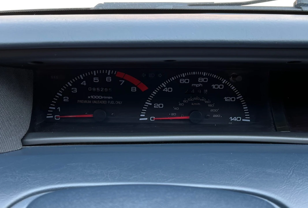1992 Honda Prelude 4th Gen - Image 19 of 31