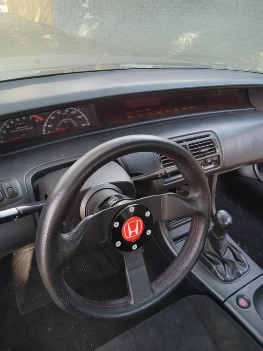 1992 Honda Prelude 4th Gen - Image 9 of 11