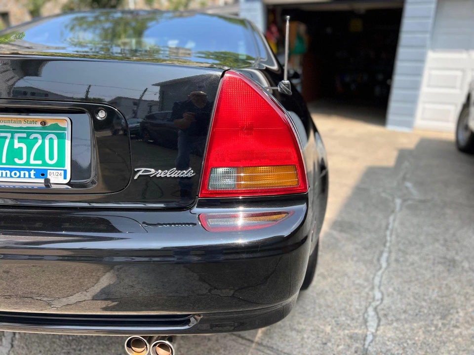 1992 Honda Prelude 4th Gen - Image 23 of 31