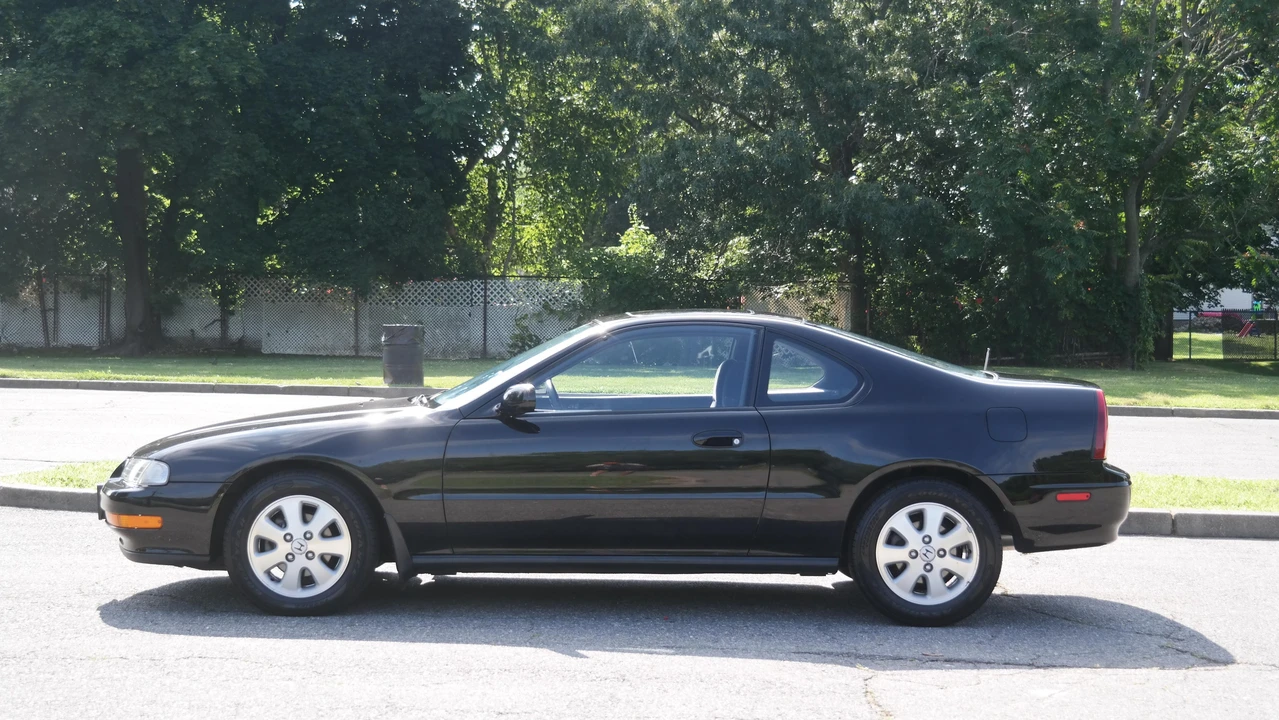 1992 Honda Prelude 4th Gen - Image 10 of 31