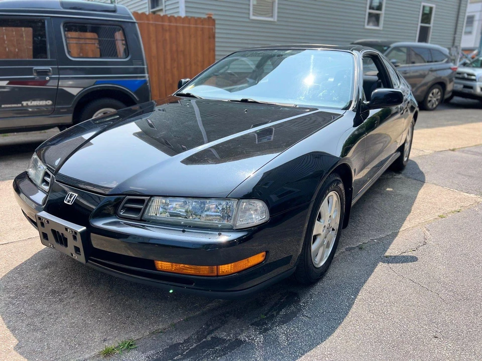 1992 Honda Prelude 4th Gen - Image 7 of 31