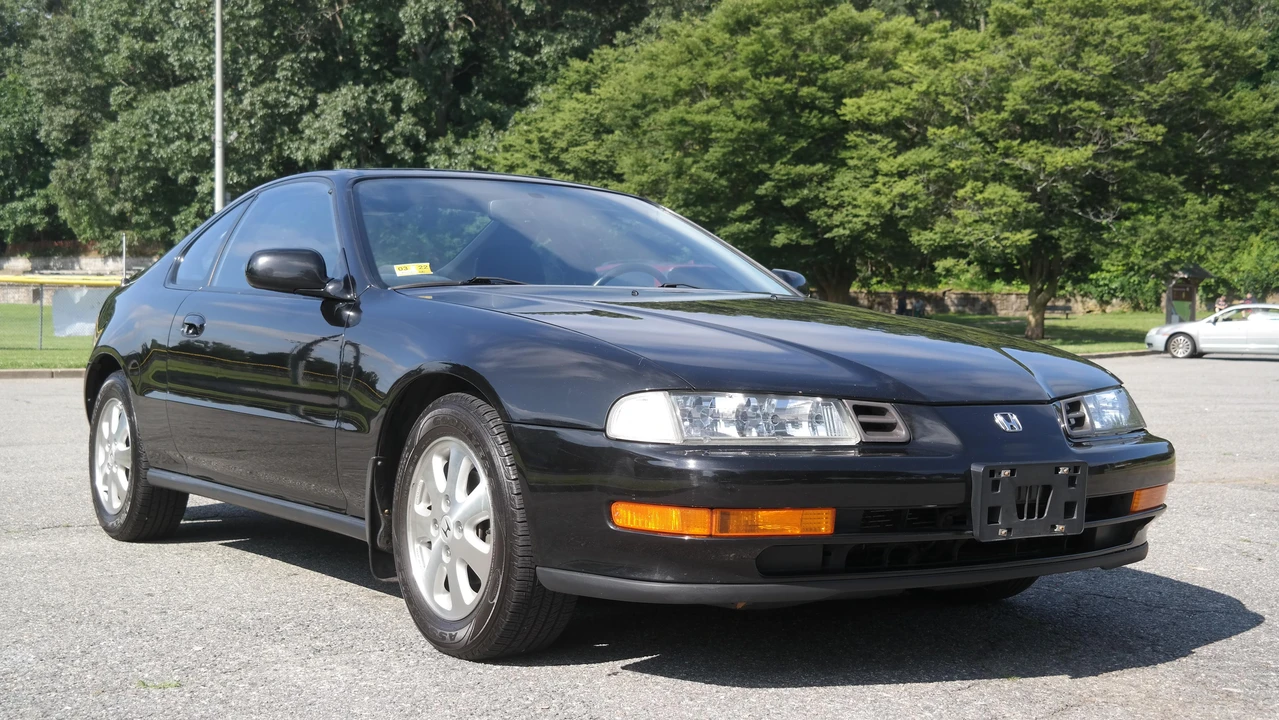 1992 Honda Prelude 4th Gen - Image 16 of 31