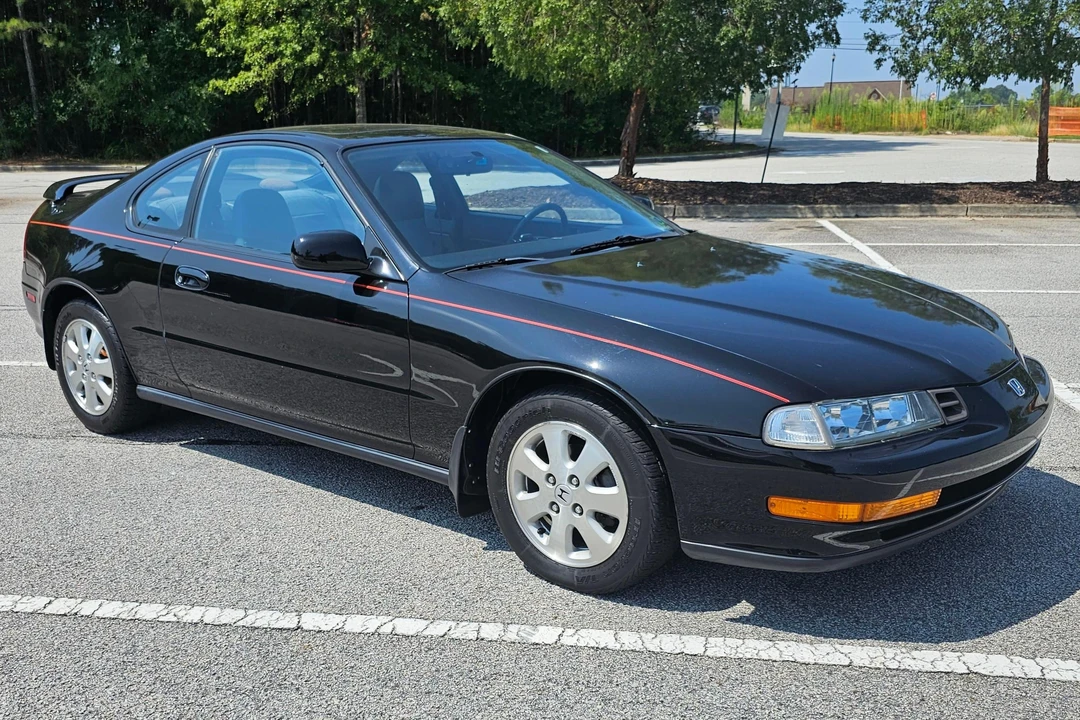 1992 Honda Prelude 4th Gen - Image 9 of 31