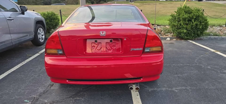 1992 Honda Prelude 4th Gen - Image 5 of 13