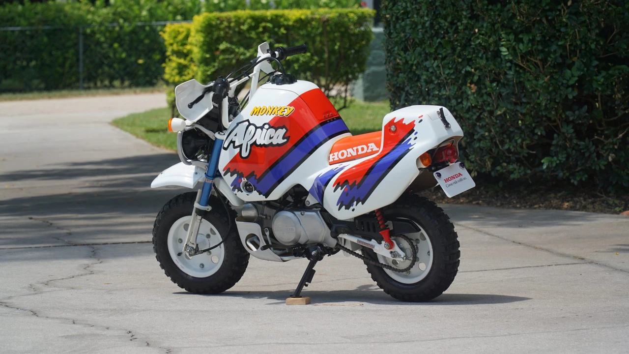 1992 Honda Motorcycles - Image 28 of 31