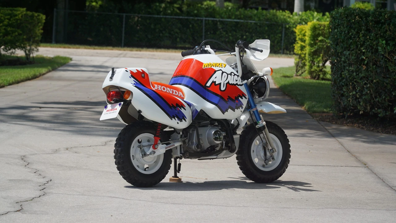 1992 Honda Motorcycles - Image 19 of 31